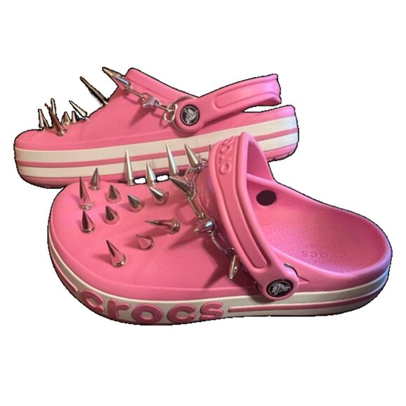 SPIKED BAYABAND CLOG CROCS - Picture 3 of 8